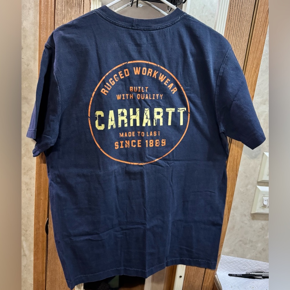 Carhartt Men’s Original Fit Pocket Tee — “Rugged Workwear” Graphic — Size M
